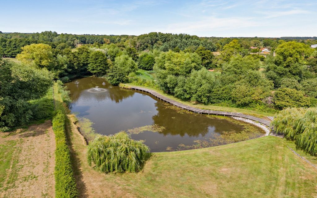 Property photo 2 of 28 Lake