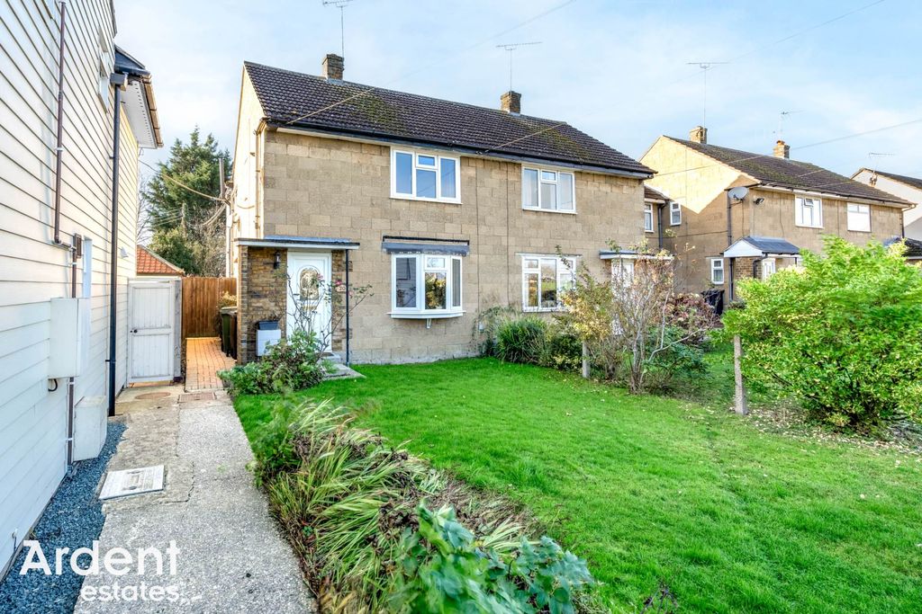 Property photo 1 of 27