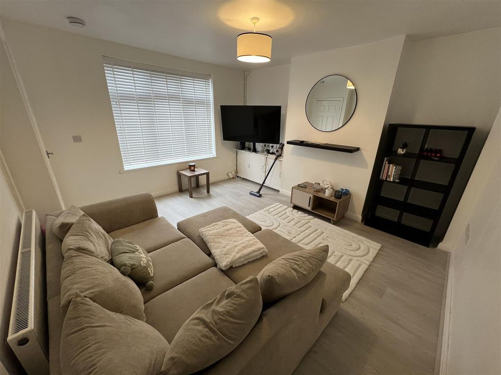 Property photo 2 of 7 Img_8729.Jpg