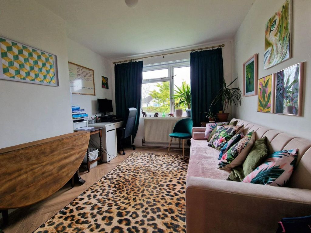 Property photo 3 of 11 1000044162.Jpg