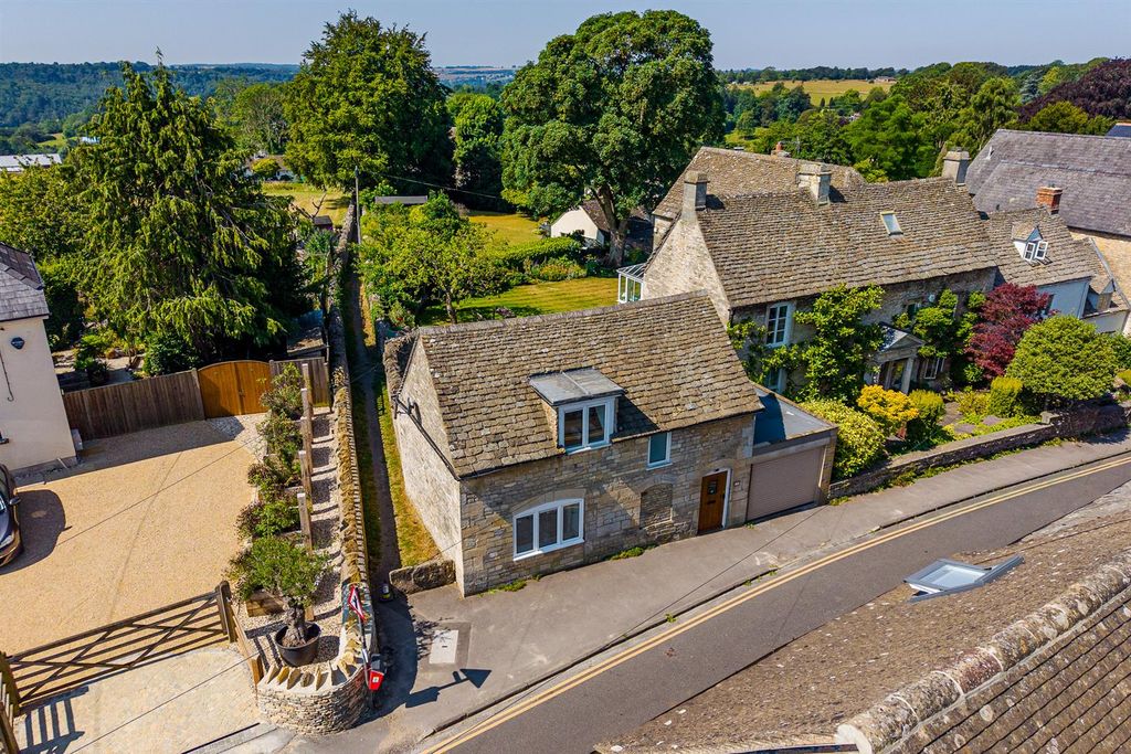 Property photo 1 of 31 32A Tetbury Street, Minchinhampton, Stroud, Glouce
