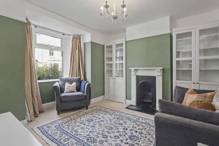 Property photo 3 of 9 325864