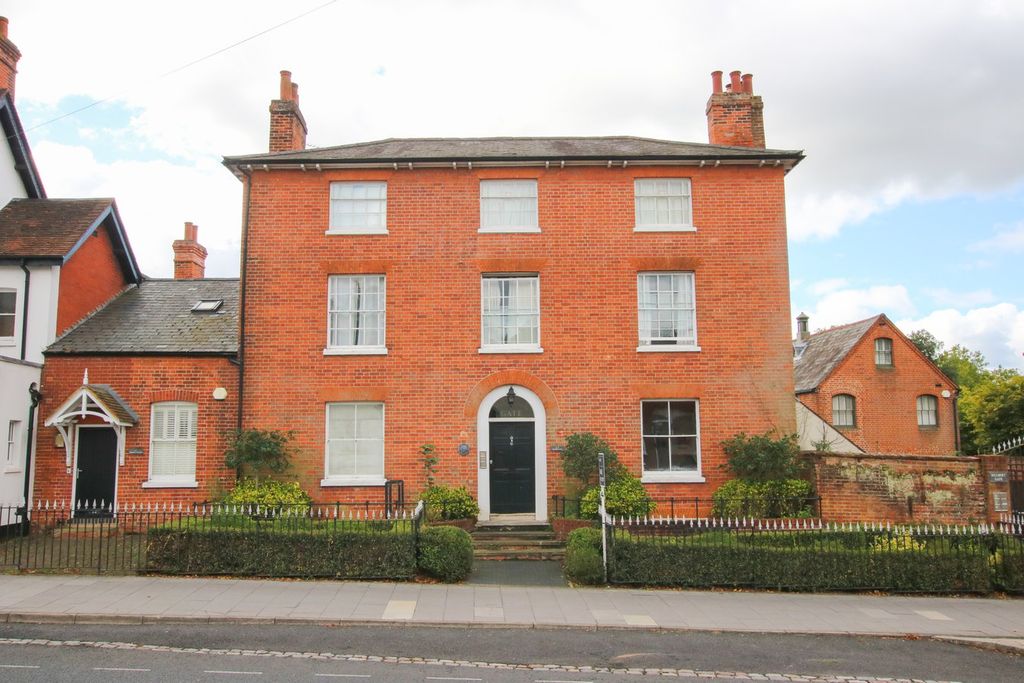 Property photo 1 of 14