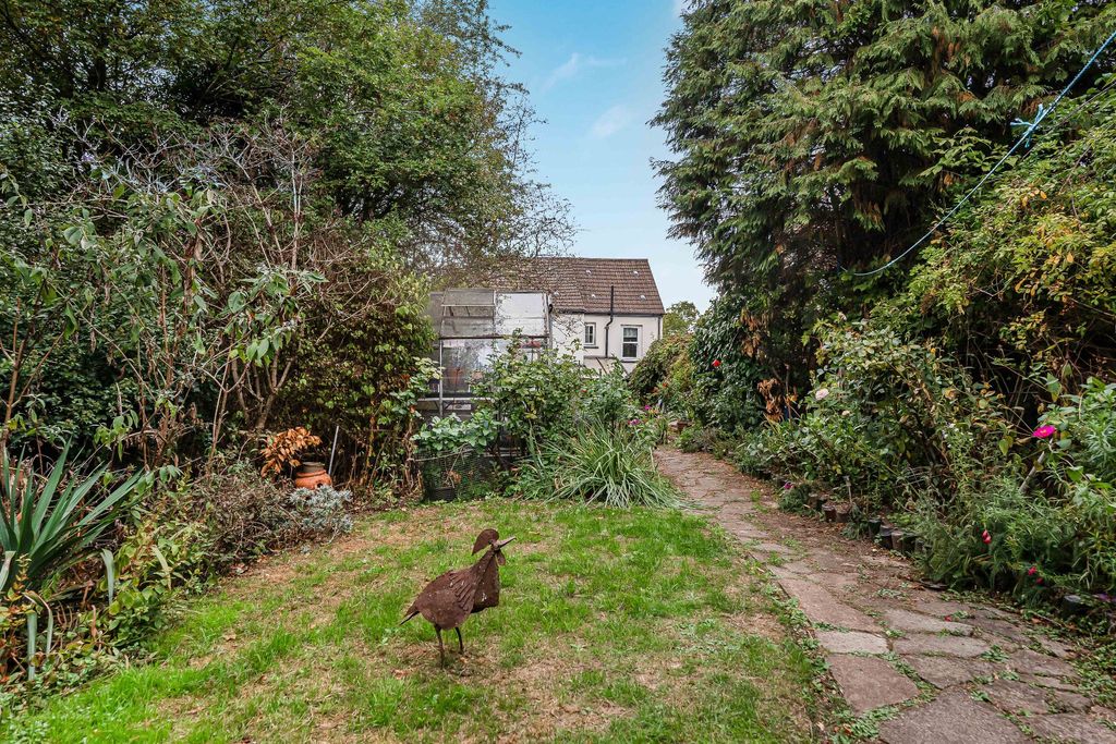 Property photo 2 of 19 Photograph 8