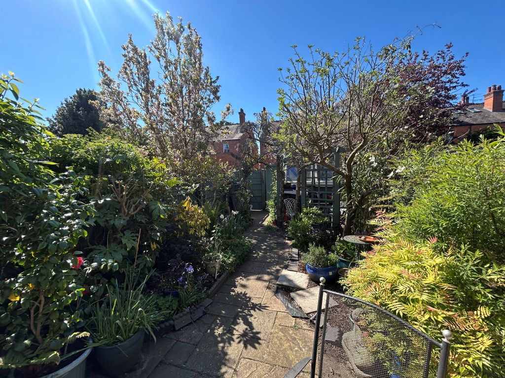 Property photo 3 of 3