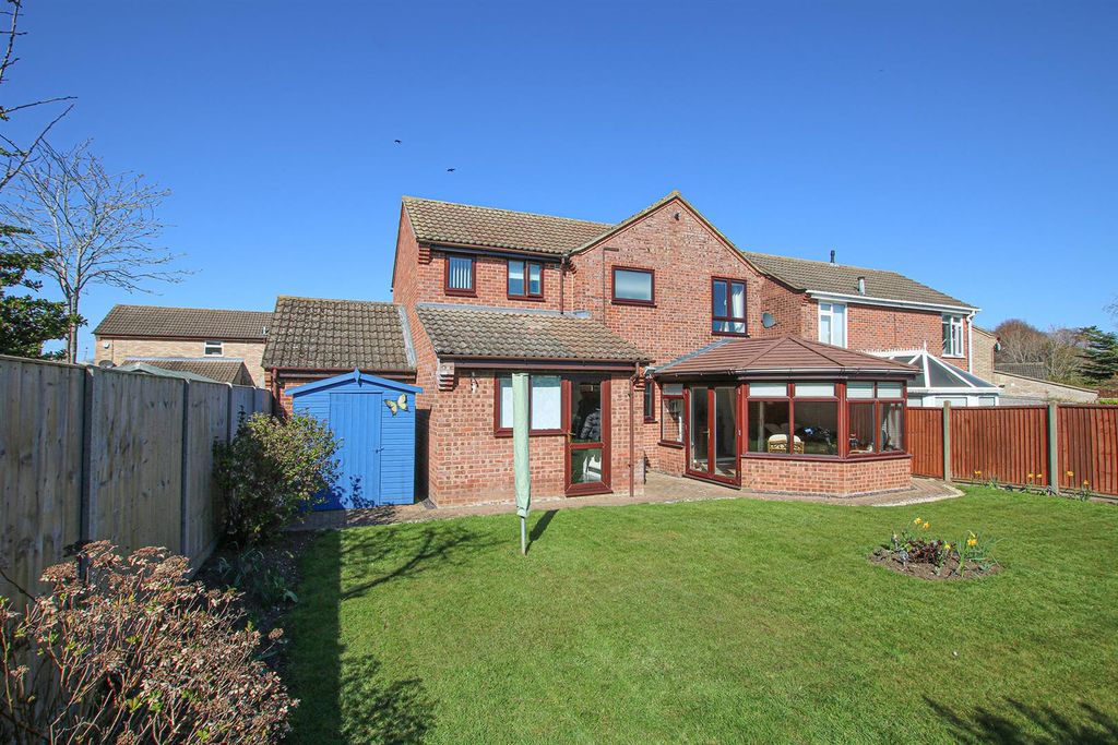 Property photo 2 of 18 Img_4354 Back.Jpg