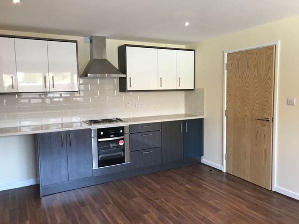 Property photo 1 of 7 Aab7642c-8Dd8-4677-8c10-c7E5227Eb6d8-Thumbnail