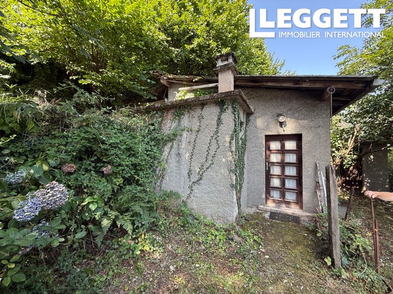 Property photo 2 of 10