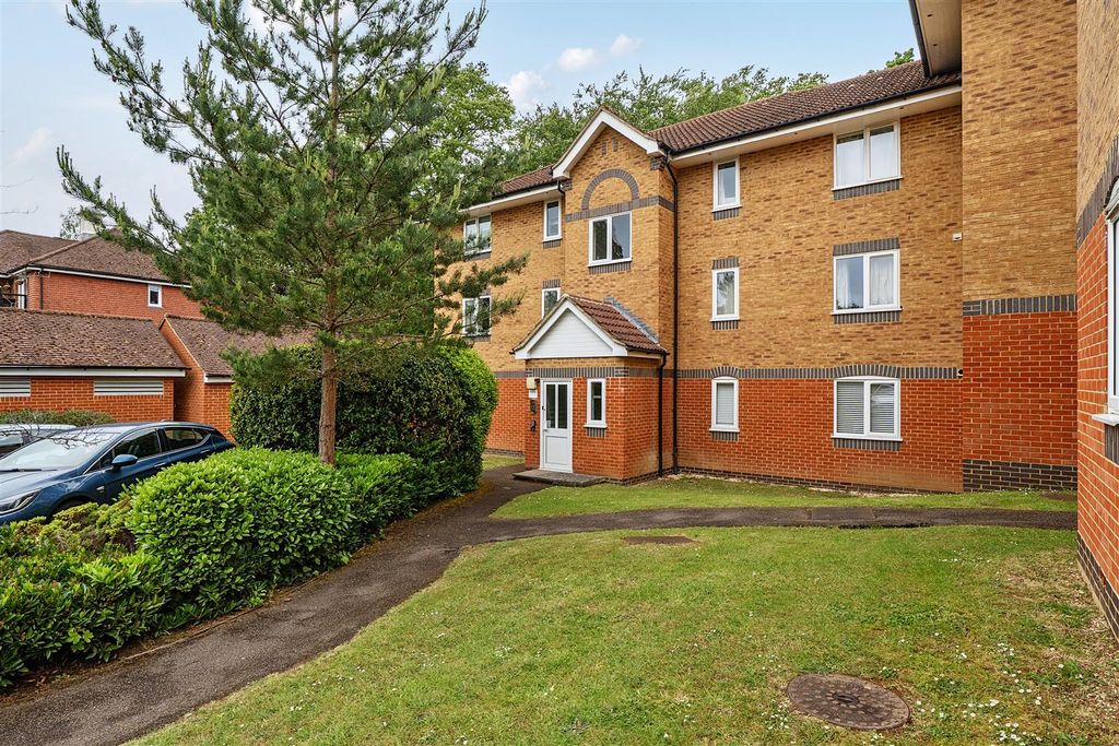 Property photo 1 of 14 1463847-4-6A0c640F80B55.Jpg
