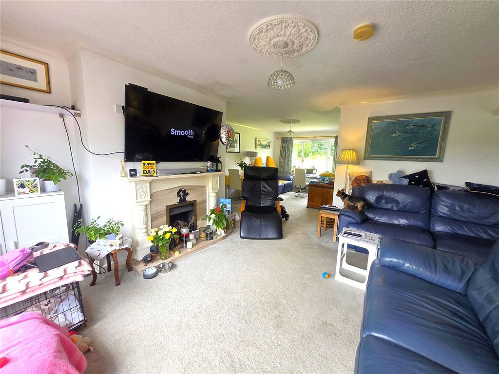 Property photo 2 of 41 Picture No. 31