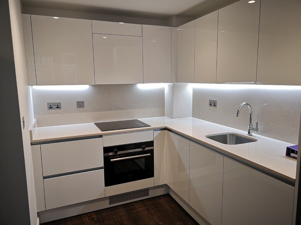 Property photo 2 of 12 Kicthen