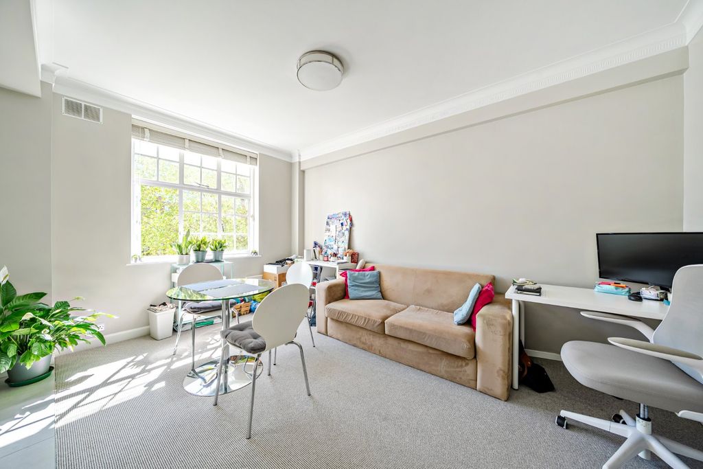 Property photo 2 of 13 Picture No. 04