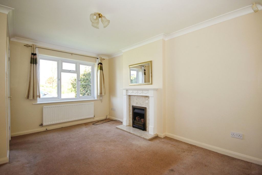 Property photo 2 of 16 Pbox-Img.Jpg