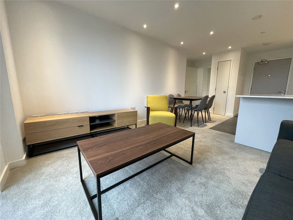 Property photo 3 of 27 Picture 3