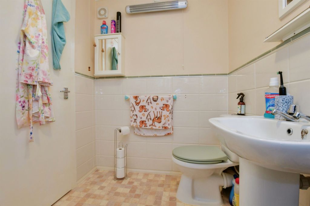 Property photo 3 of 17 Shower Room/Wc