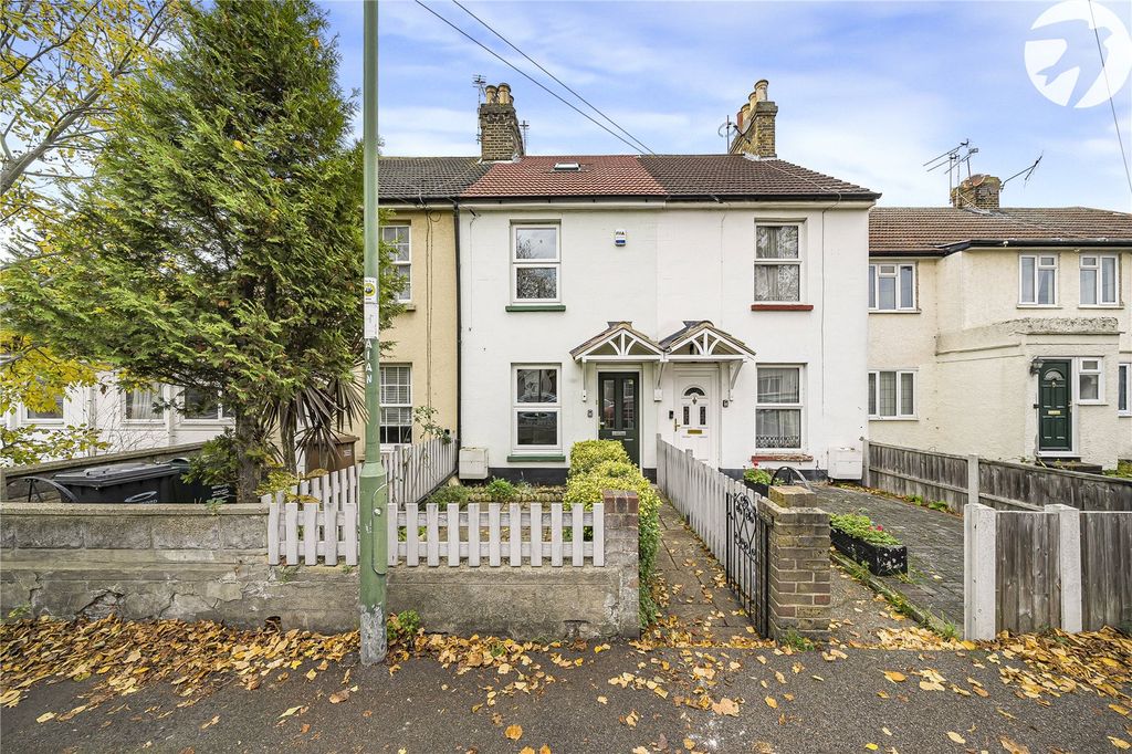 Property photo 1 of 22 External