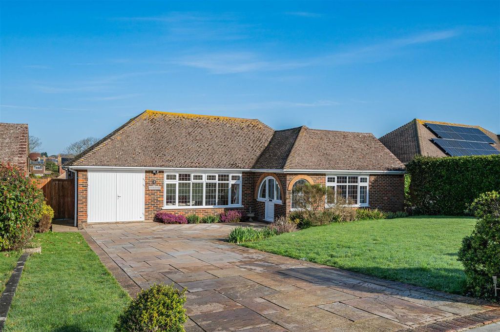 Property photo 1 of 27 Front