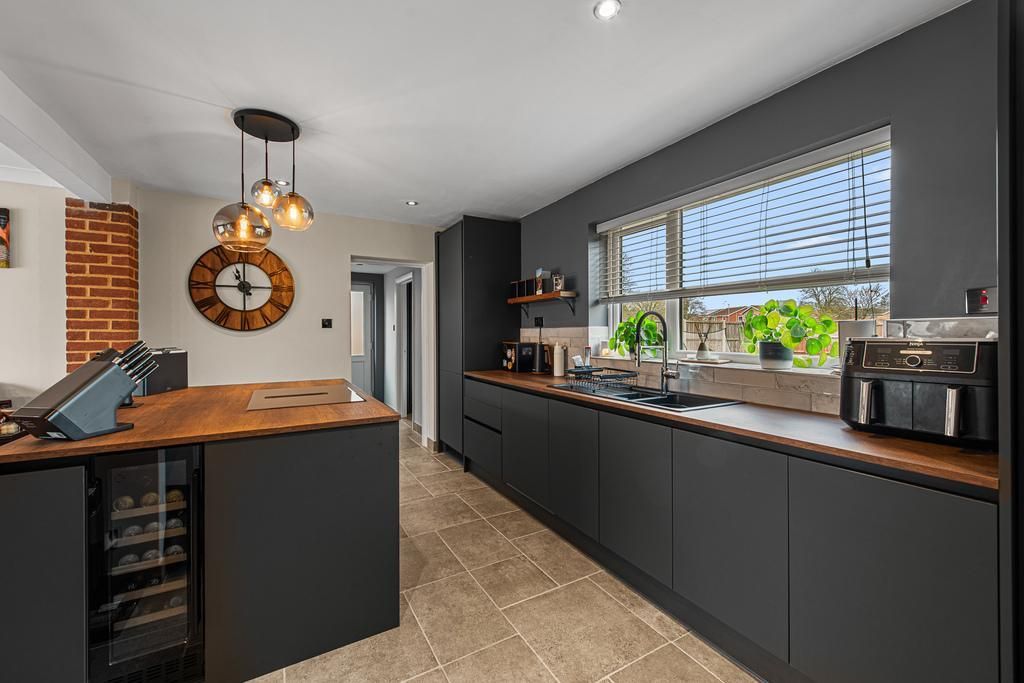 Property photo 3 of 20 Photo 3