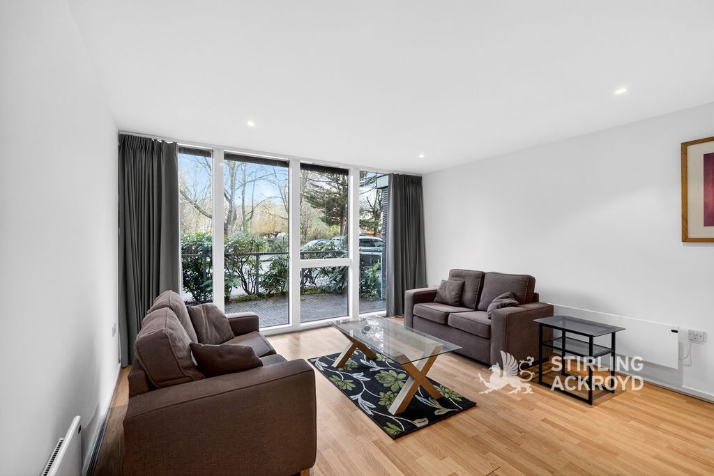 Property photo 1 of 20 Pbox-Img.Jpg