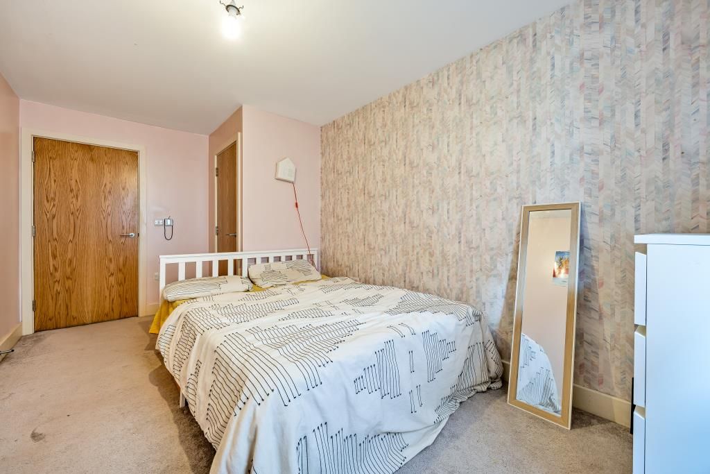 Property photo 3 of 10 Bedroom
