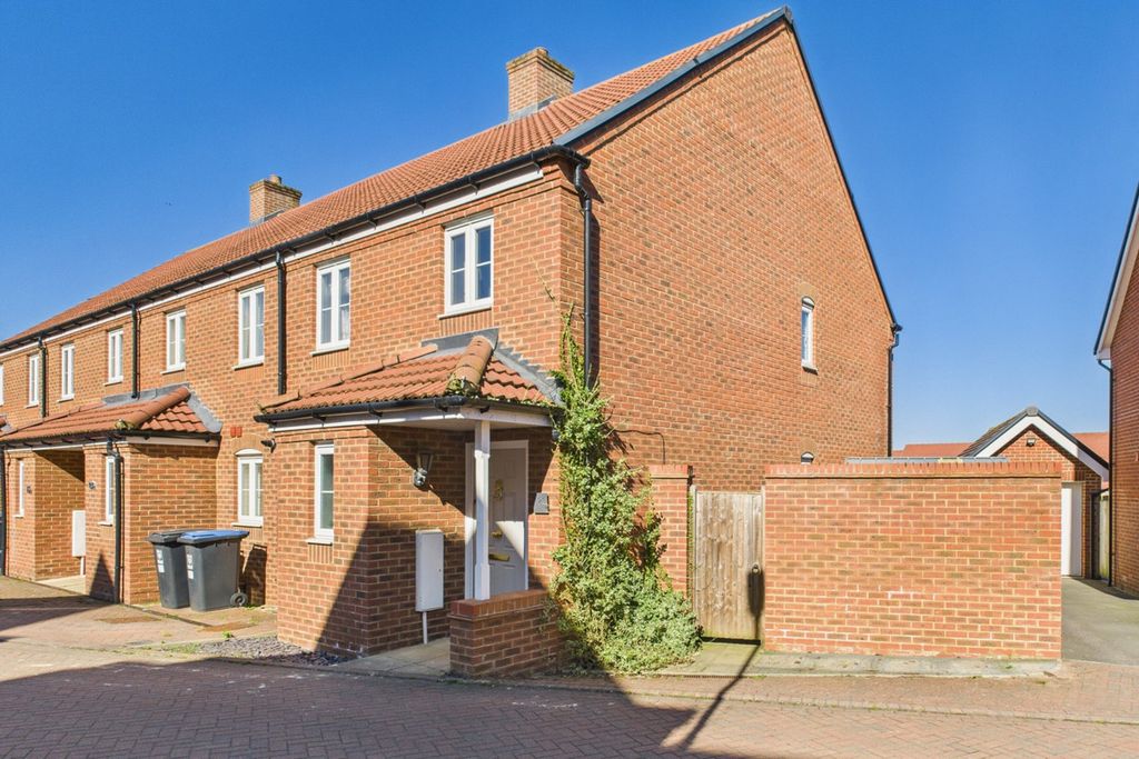 Property photo 3 of 18