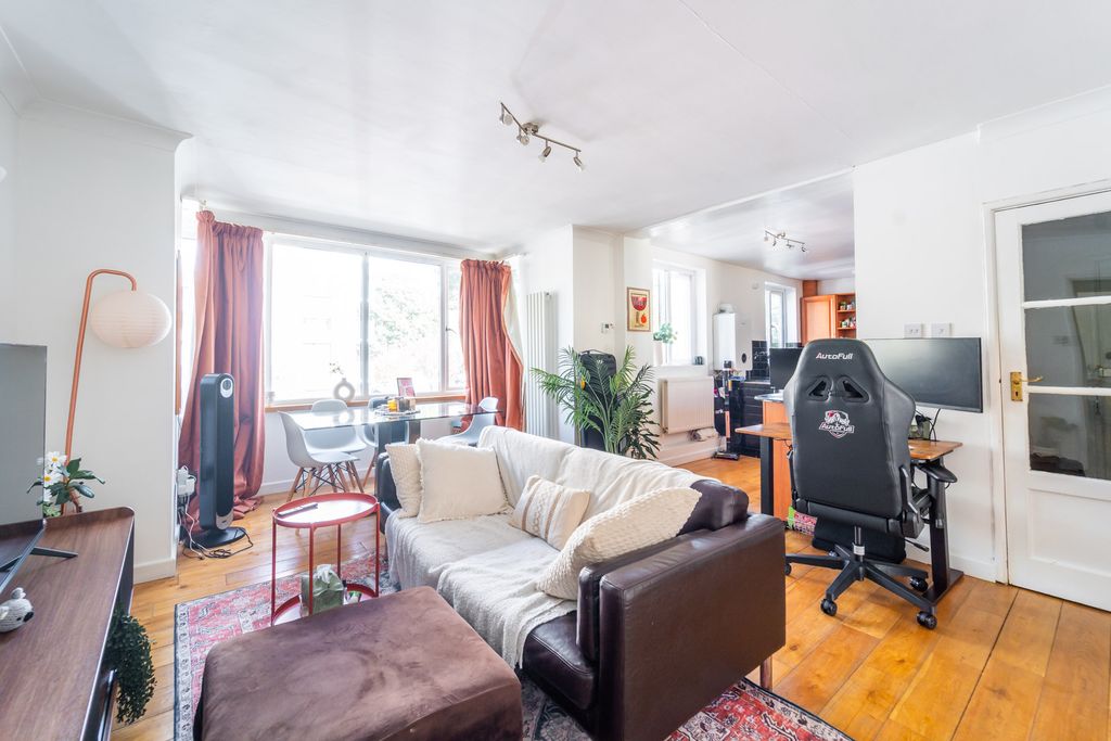 Property photo 1 of 7 Mba07705