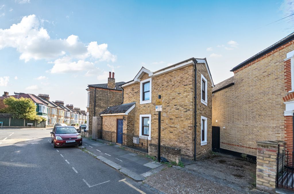 Property photo 1 of 9 1522604-19-6Aaa59...