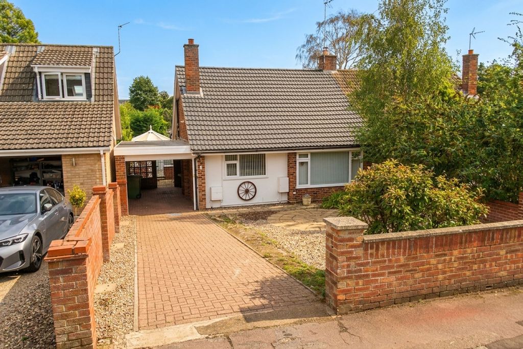 Property photo 1 of 15