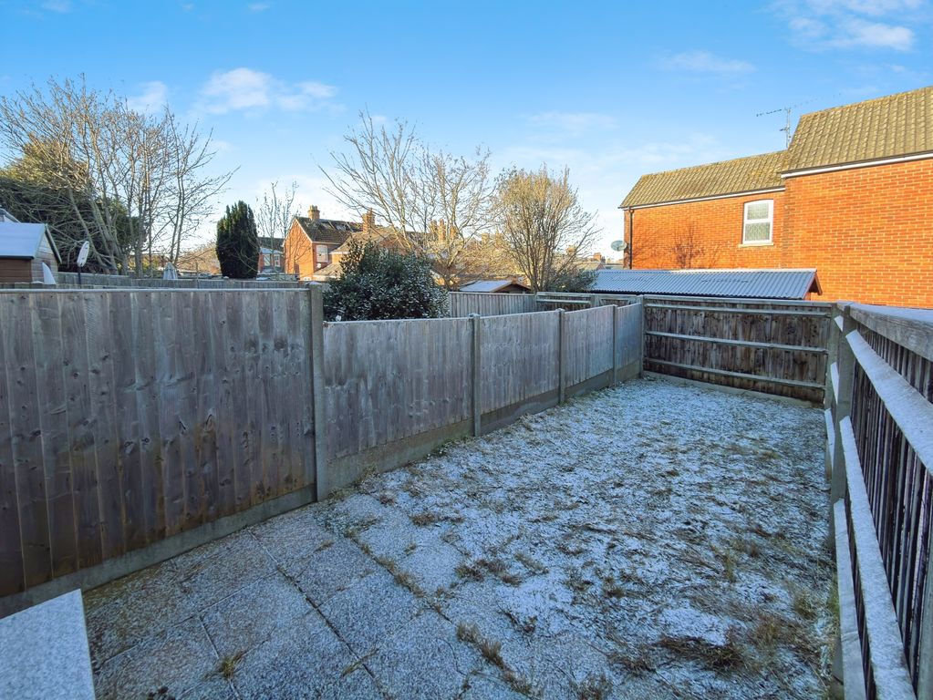 Property photo 2 of 6 Your Garden