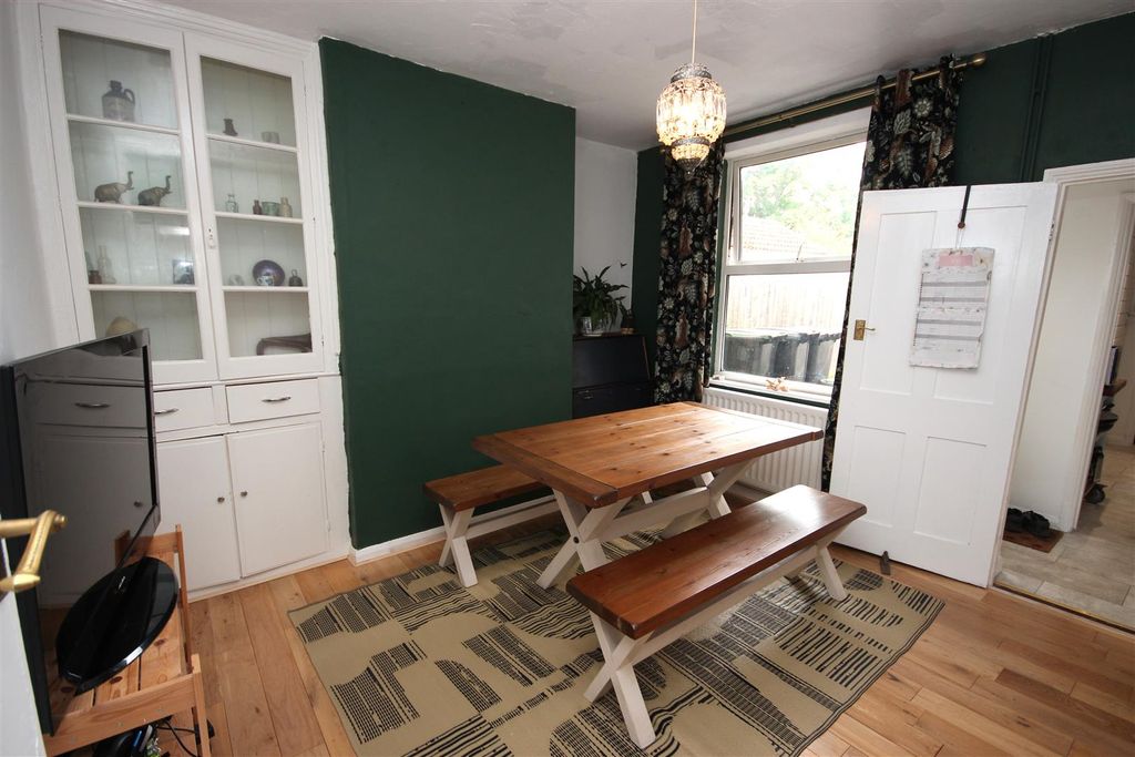 Property photo 3 of 14 Img_5389.Jpg