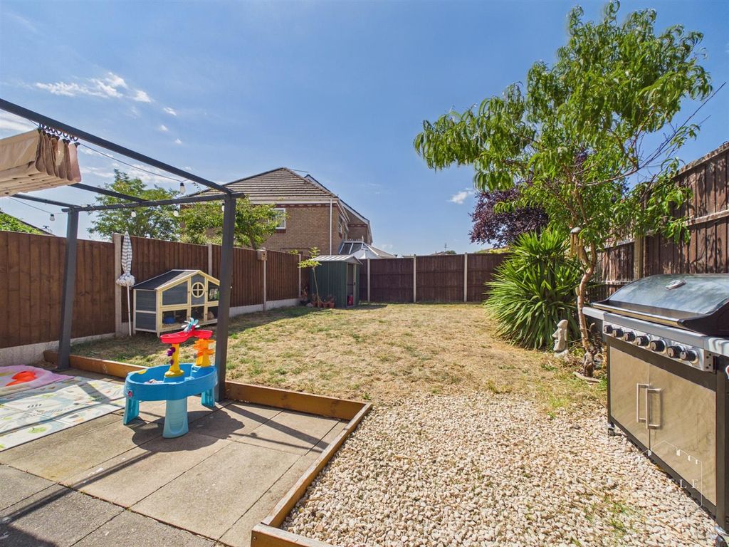 Property photo 2 of 14 Outside