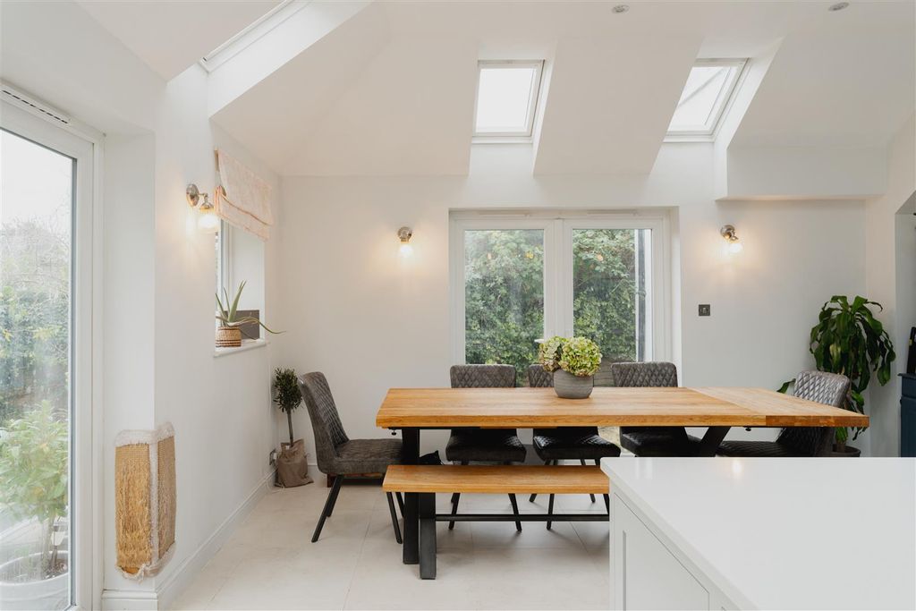 Property photo 2 of 31 12.Jpg