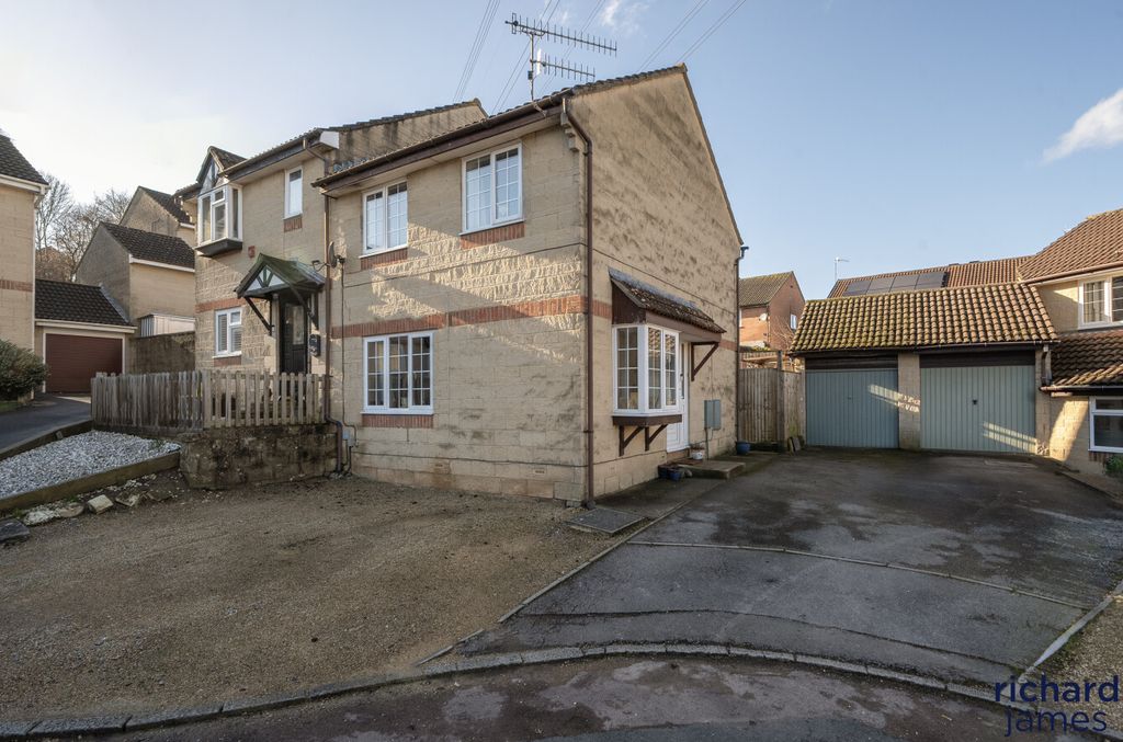 Property photo 1 of 12 9d8A83d474Fd455B88F8c37d9A1Be3Aa