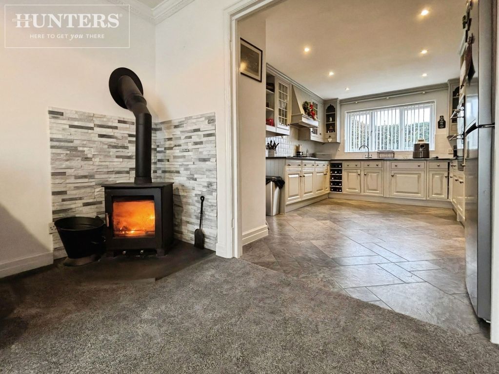 Property photo 2 of 20 Pbox-Img.Jpg