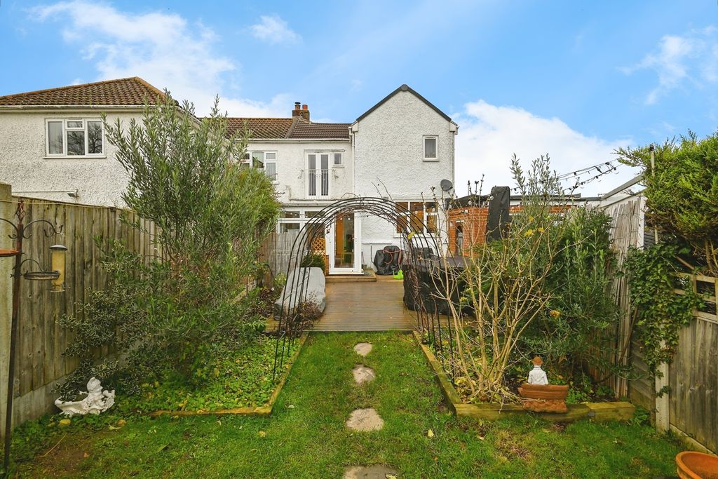 Property photo 3 of 14 Pbox-Img.Jpg