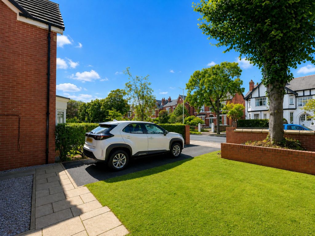 Property photo 2 of 27 5362952