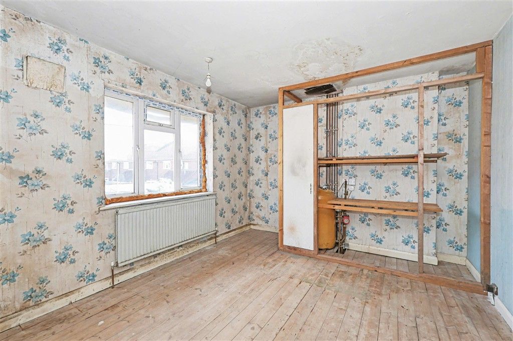 Property photo 2 of 5