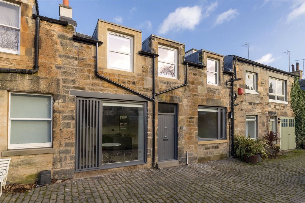 Property photo 1 of 14 Picture No. 04