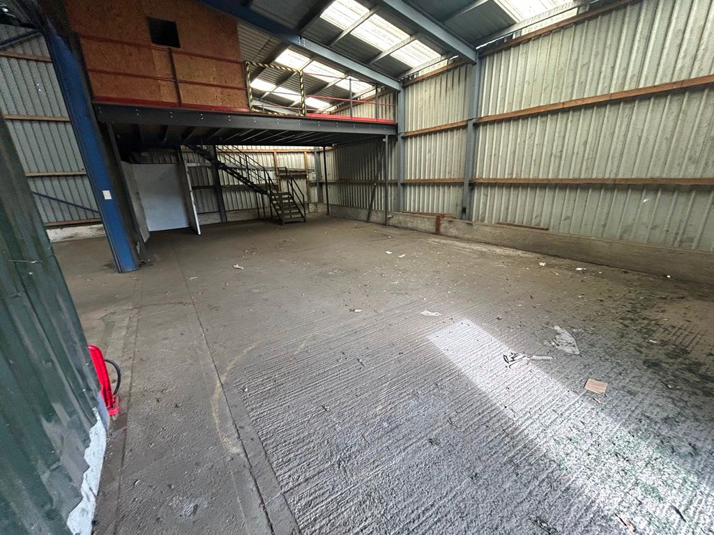 Property photo 3 of 7