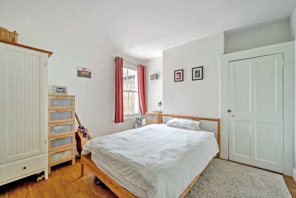 Property photo 2 of 10 1471114-6-6A1ee71...