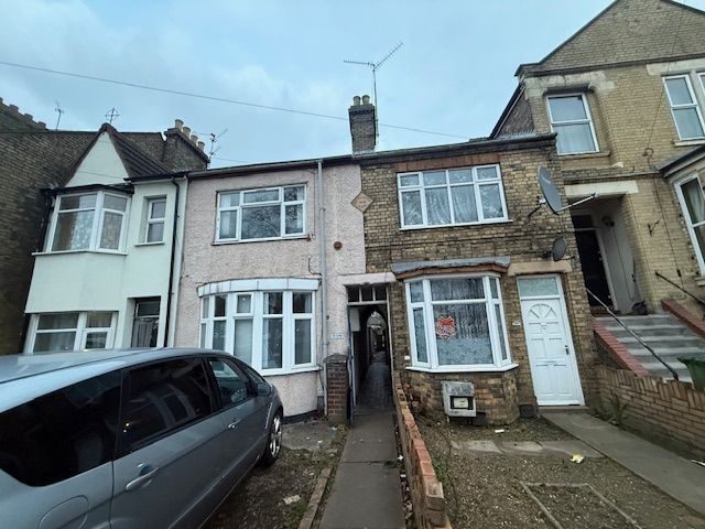 Property photo 1 of 11 Image