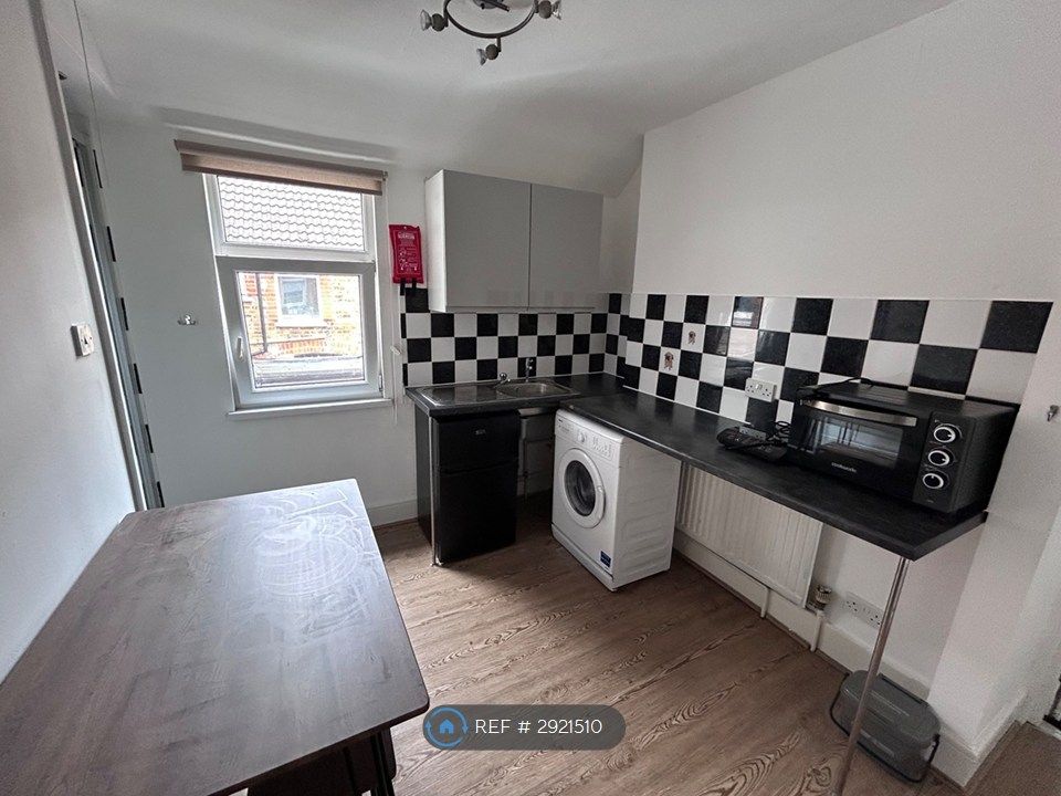 Property photo 1 of 4