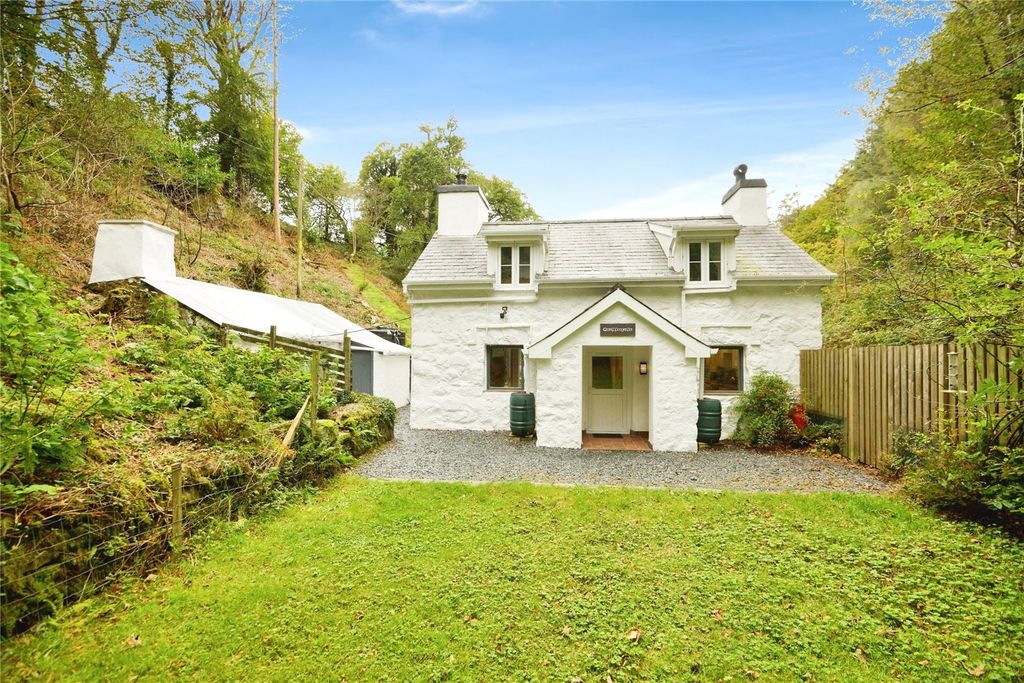 Property photo 1 of 31 Picture No. 32