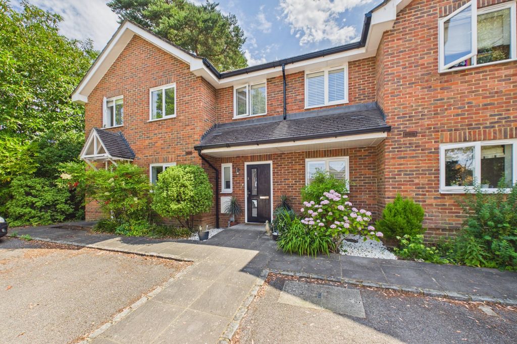 Property photo 1 of 11 Picture No. 19