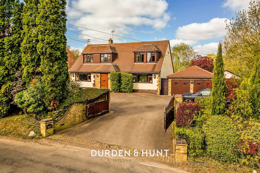 Property photo 1 of 38