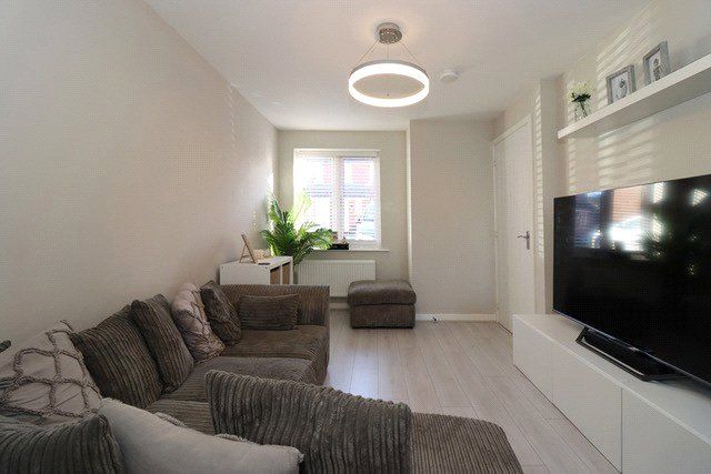 Property photo 2 of 21 Picture No. 43