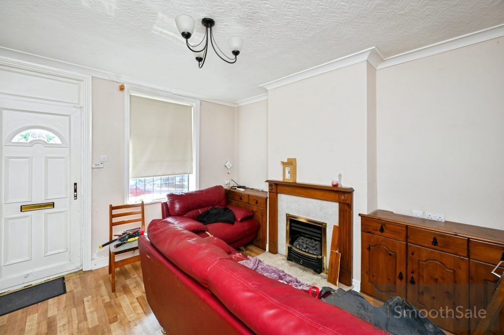 Property photo 3 of 24