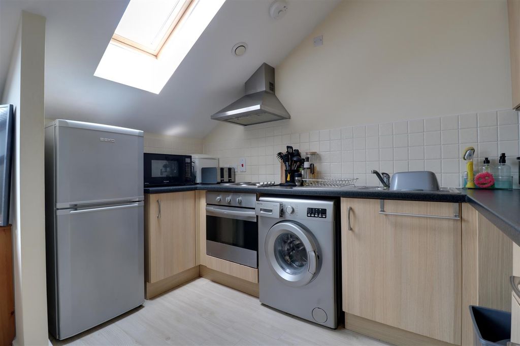 Property photo 2 of 13 Img_3937-Img_3939.Jpg