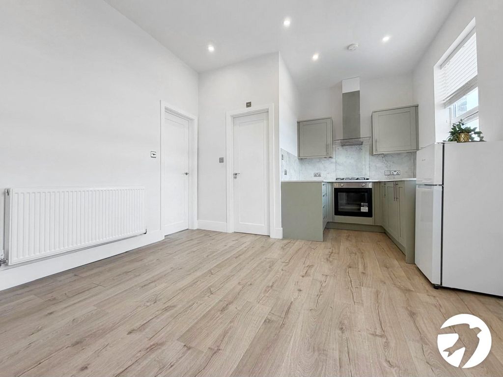 Property photo 3 of 10 Reception Room