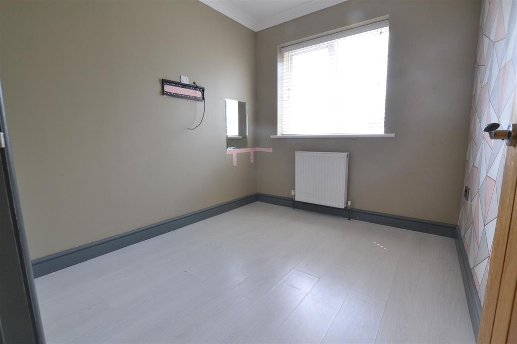 Additional image 12 of 6 bed detached house for saleParklands Court, Gateshead NE10